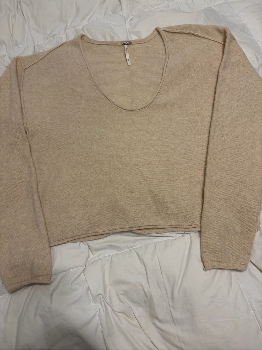Free People Cashmere Cozy Fall Light Beige V-Neck Cropped Knit Sweater